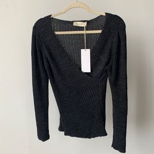Shaina Mote V Neck Knit top
